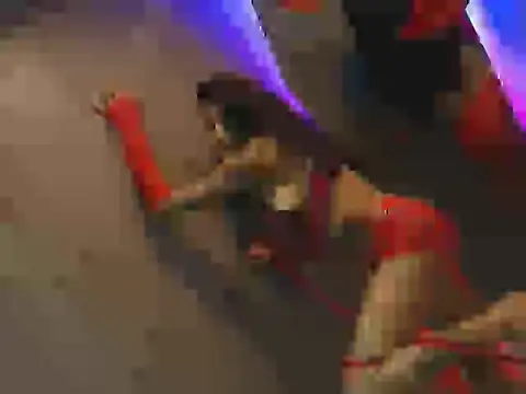 Justyn Ross online show from December 2, 9:00 am