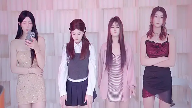 QY-001 online show from December 1, 3:37 pm