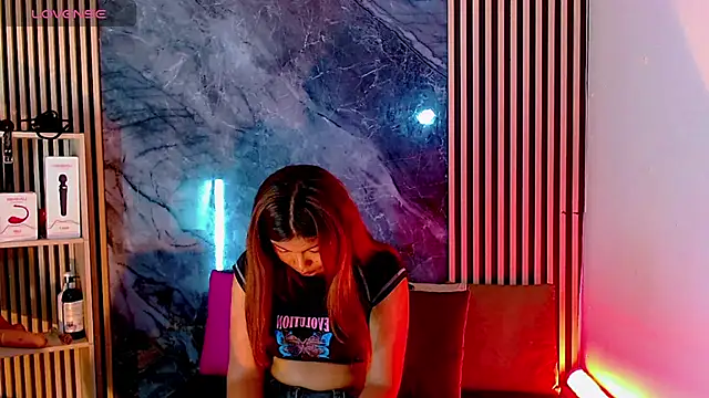 Isalombardi online show from November 7, 2:50 am