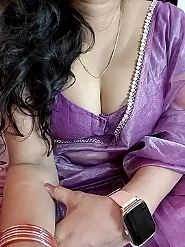 kaamuk shweta online show from April 14, 7:30 am