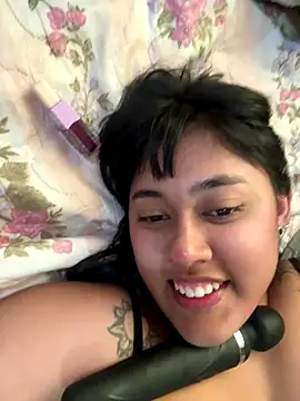 Snapshot of pawmistry chatting on September 30, 8:13 pm pawmistry online show from September 30, 8:13 pm