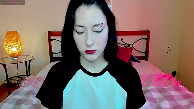 Snapshot of adell_berry chatting on September 19, 3:16 am adell berry online show from September 19, 3:16 am