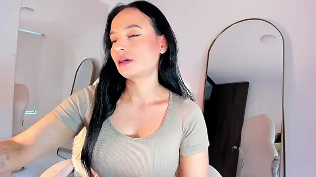 alexa tobar online show from June 1, 9:49 pm