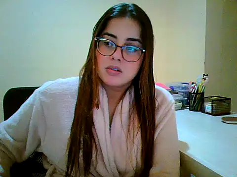 maliamiller online show from September 26, 10:29 pm