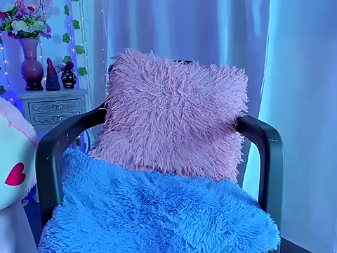 dulcevegga online show from January 14, 1:54 am