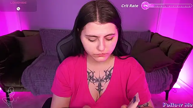 NanaDaizy online show from November 24, 6:59 am