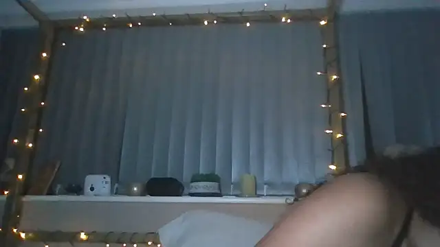 Snapshot of Bigbootyjaydaa chatting on October 14, 10:12 pm Bigbootyjaydaa online show from October 14, 10:12 pm