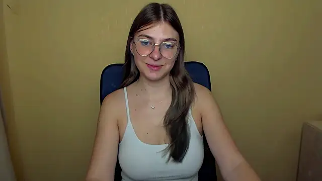 Luna Lush  online show from September 12, 8:56 am