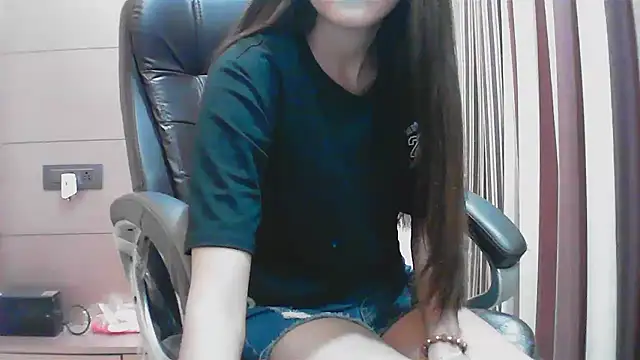 Snapshot of collage_hoty chatting on September 29, 9:09 pm collage hoty online show from September 29, 9:09 pm