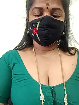 gaurika18 online show from May 12, 12:41 am