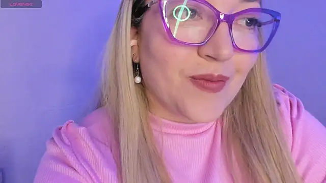 Naty Mature  online show from March 4, 7:09 pm