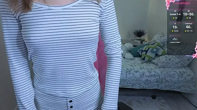 Snapshot of Lill_Mary chatting on September 15, 2:31 am Lill Mary online show from September 15, 2:31 am