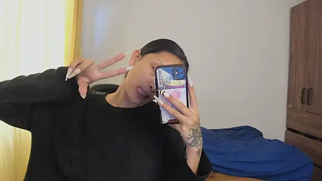 baby lizy online show from July 25, 10:06 pm