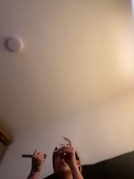 baby lizy online show from January 10, 7:51 pm