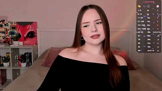 LittleKiitten online show from April 5, 3:00 pm