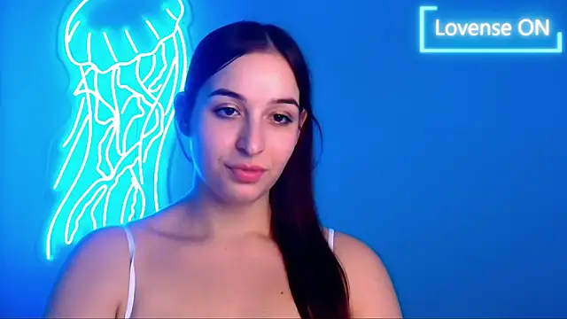 Snapshot of Jessie_Kisss chatting on September 27, 12:01 pm Jessie Kisss online show from September 27, 12:01 pm