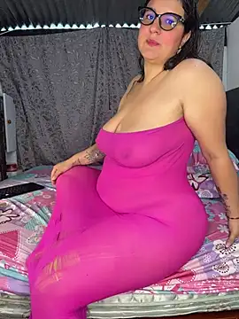 Soe Lara online show from August 5, 2:12 pm