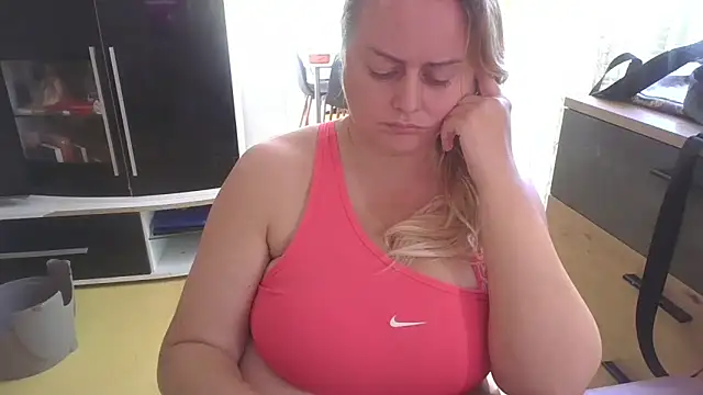 Meliss Official9 online show from September 18, 1:31 pm