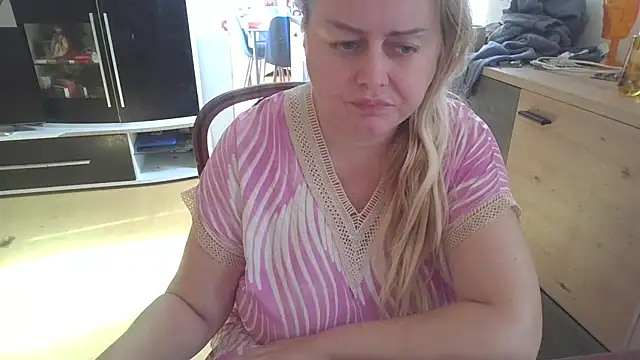 Meliss Official9 online show from September 16, 10:12 am