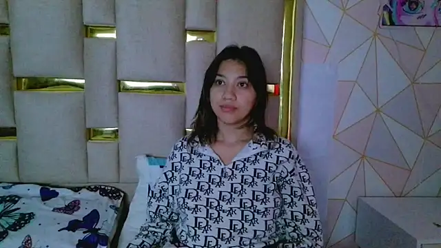 nina carther online show from December 20, 11:14 am