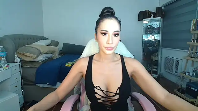 aya saki online show from September 25, 8:24 am