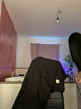 madelinexx online show from January 9, 8:52 am