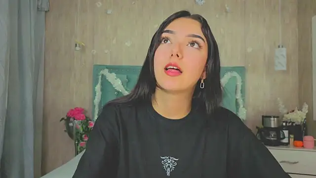 Marcelaa fox online show from December 17, 7:40 pm