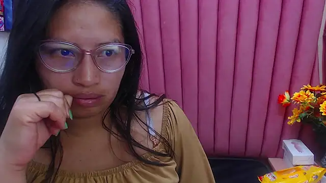 Miaa Smiith  online show from October 29, 3:00 am