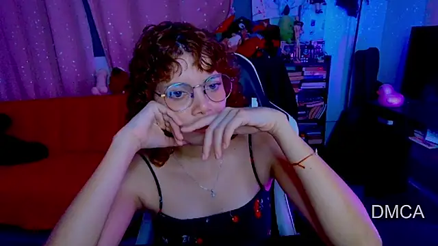 Drea Foox online show from June 16, 4:13 am