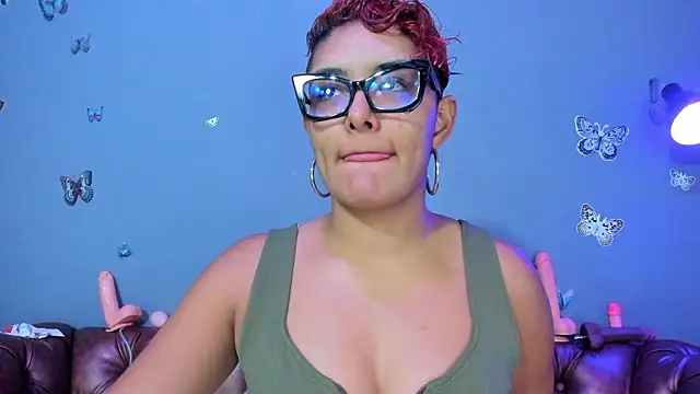 Kaira mosse online show from March 12, 1:36 pm