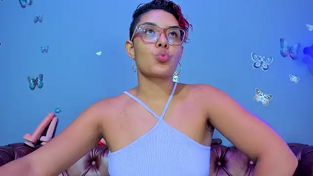 Kaira mosse online show from June 6, 12:11 pm