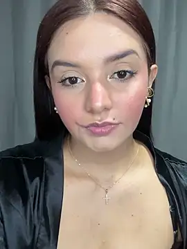 Melanyprada online show from March 6, 5:02 am