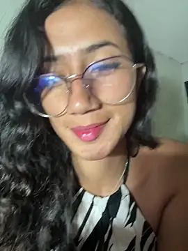 KaitlynLoveCam online show from November 3, 10:25 pm