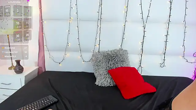 Stefyrossy online show from March 5, 3:41 pm