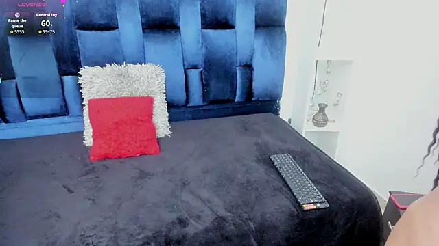 Stefyrossy online show from April 10, 2:45 pm