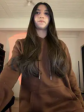 aly golden  online show from July 25, 1:23 am