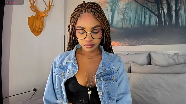 AriaFoster online show from November 17, 4:24 am