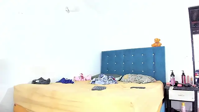 daamonxxx19 online show from October 19, 10:45 pm