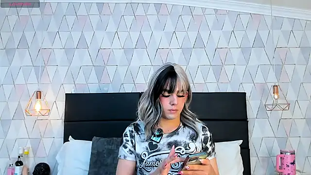 JustinePerry online show from November 26, 3:40 am