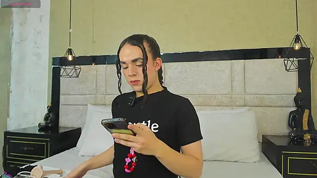 JustinePerry online show from March 8, 3:54 am