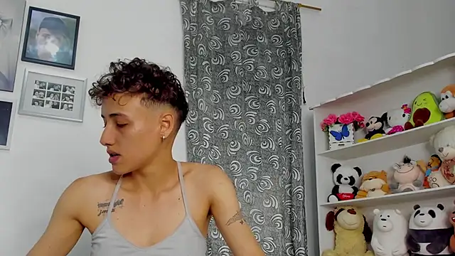 megan 100 online show from February 2, 5:56 pm