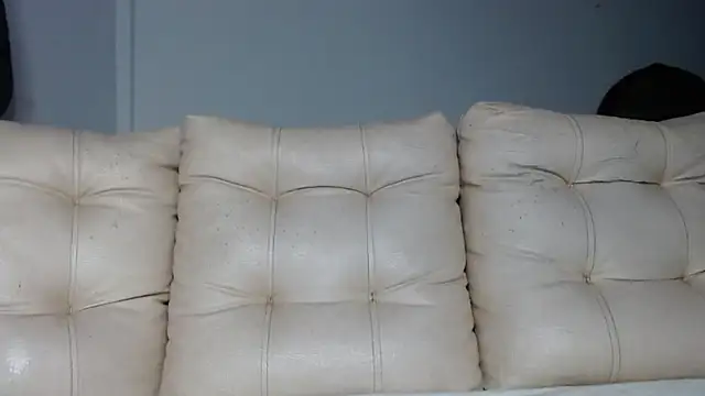 alexandra lorens online show from October 29, 4:17 am