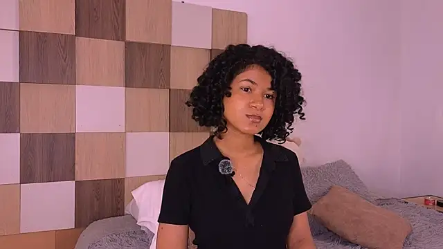 Adele Carter  online show from December 14, 12:44 pm