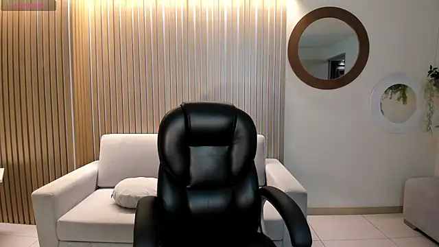 GabriellaLee online show from April 18, 3:20 am