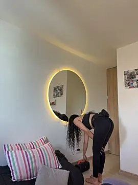 viktorya xue online show from August 2, 3:26 pm