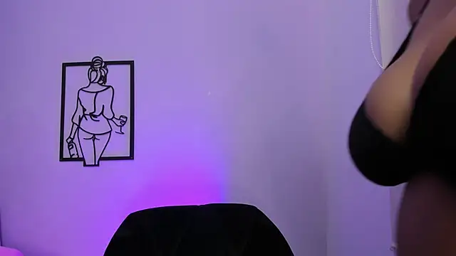 Allison-Bell1 online show from March 28, 8:30 pm