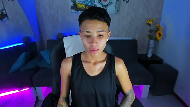 nova sex01 online show from March 26, 11:39 pm