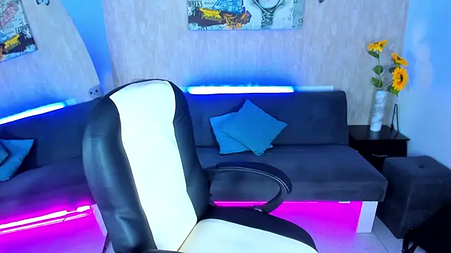 nova sex01 online show from April 15, 7:47 pm