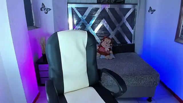 nova sex01 online show from July 6, 9:17 pm