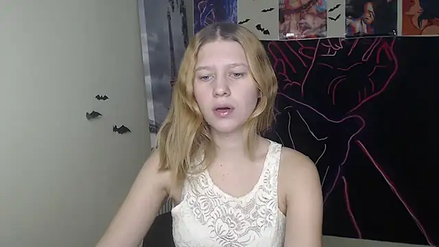 StellaCRL online show from November 25, 7:21 am